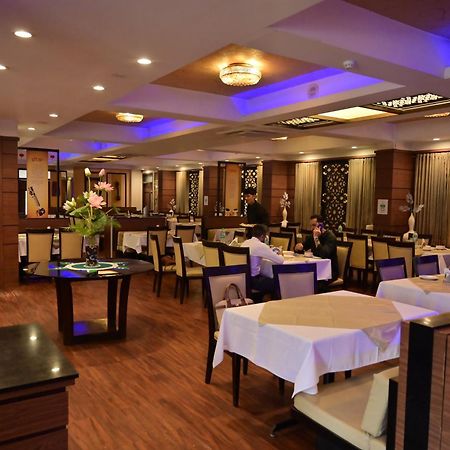 Hotel Ambience Excellency, Wakad, Pune Pimpri-Chinchwad Exterior foto